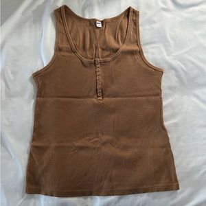 *free with purchase* Uniqlo ribbed tanktop